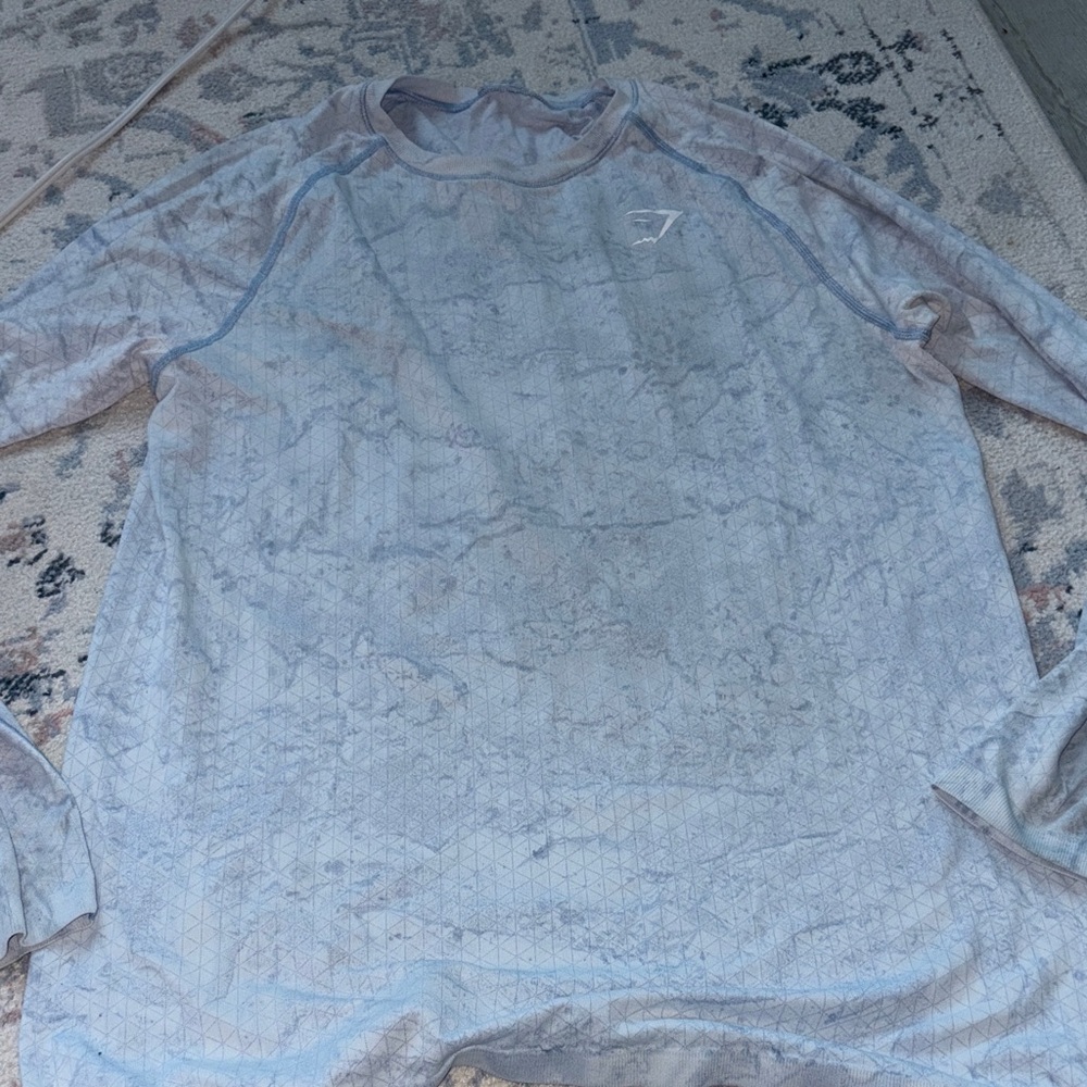 GymShark long Sleeve Shirt size large